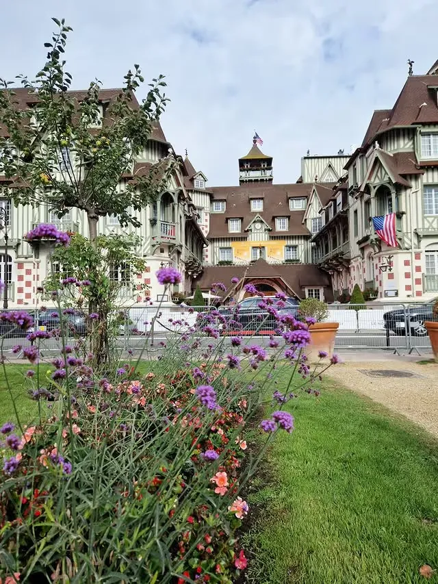 Gėlių Bangos kraštovaizdžio dizaino darbų — nuotrauka 2